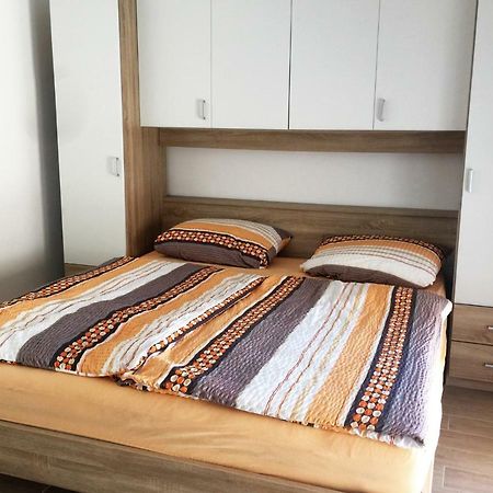 Villa Duga - Familie Il - I Vanovic Lamarra Urlaub Auf Vir Zewnętrze zdjęcie